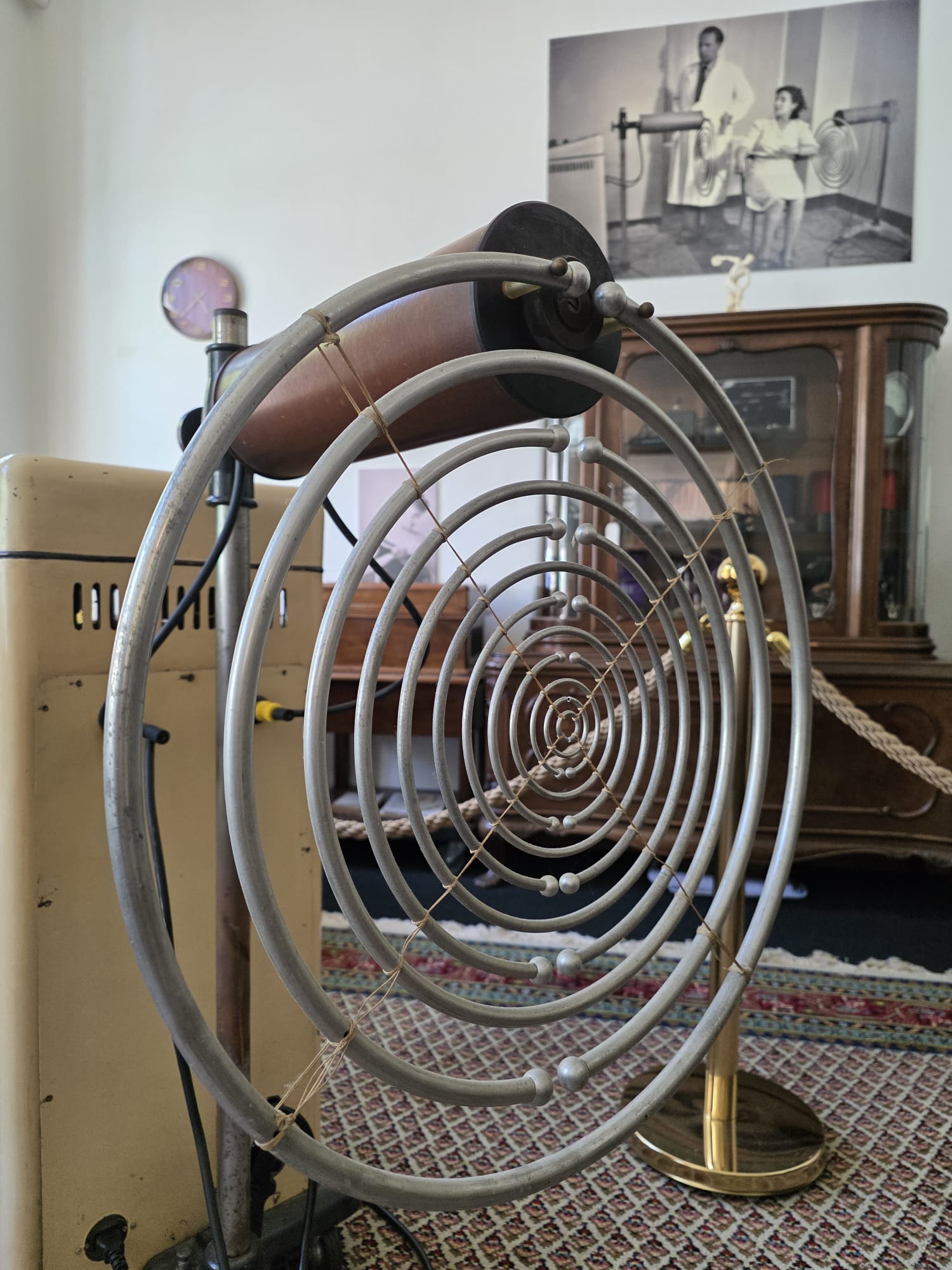 Lakhovsky-Gerät in einem Museum